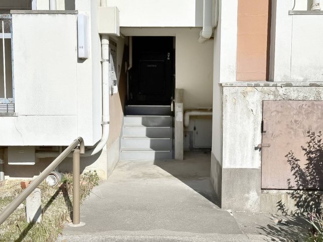 ビレッジハウス鳴滝の外観写真