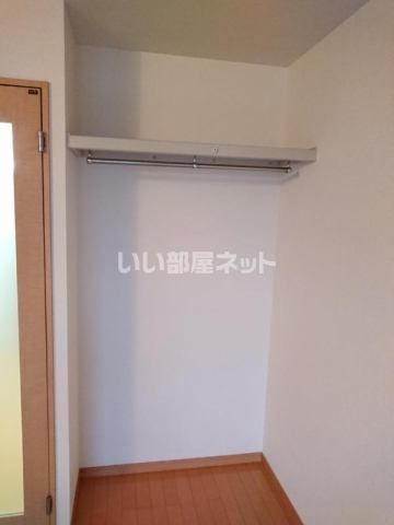 ジャルダン・フリューリー・ドーソンIIIの内装写真