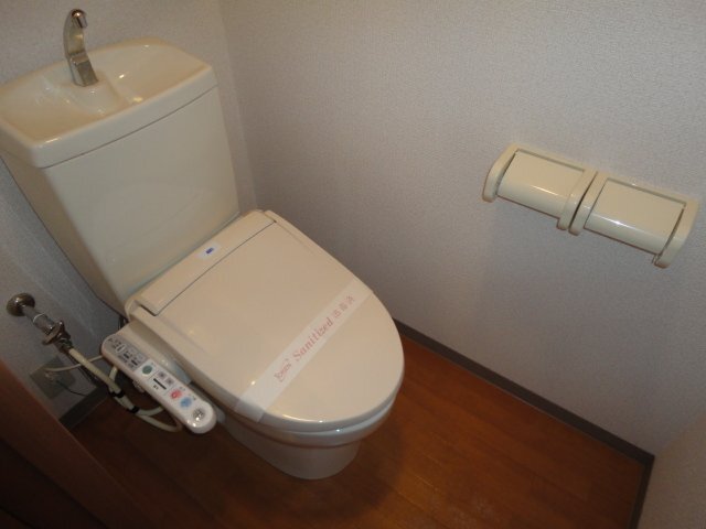 トイレ　シャワートイレ