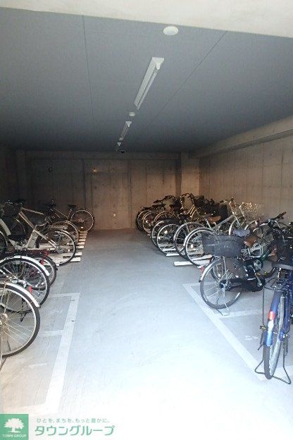 その他共有部分　駐車場