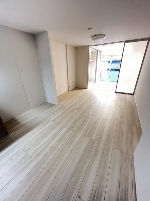 グラナーデ成城学園前B棟の居間写真