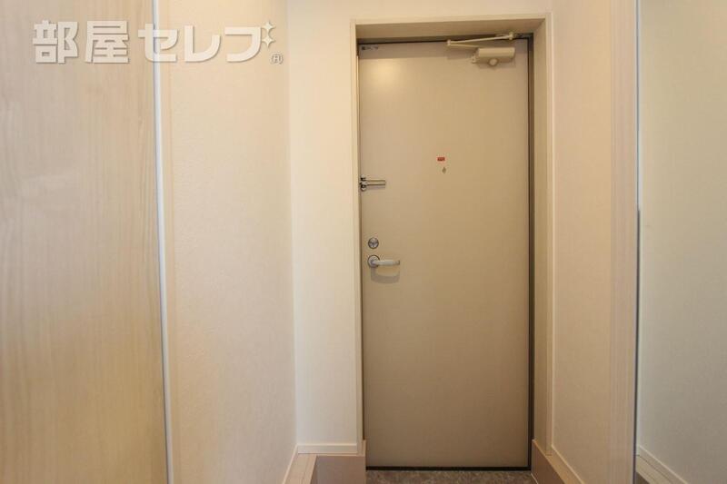 エスポワール今池南の玄関写真
