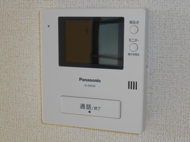 セキュリティ　カラーＴＶモニター付インターホン完備