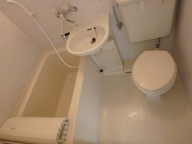 トイレ　同物件別部屋写真（実際は現況を優先いたします）