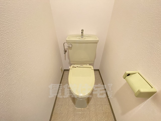 京阪本線 御殿山駅 徒歩5分 5階建 築32年のトイレ写真