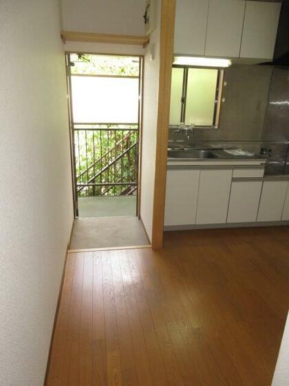 メゾンくすのきの居間写真