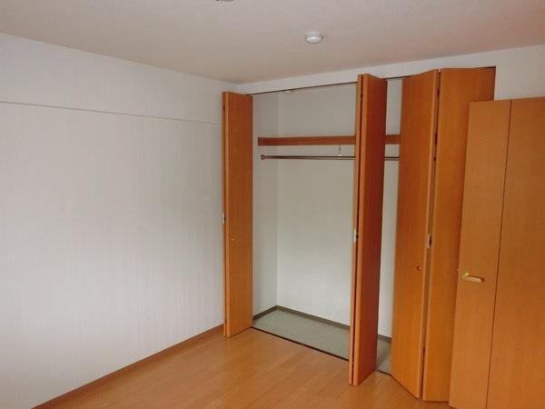 リーベスト東生駒の内装写真