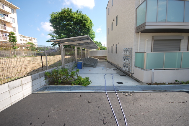 リッシュ ベレオ 東香里の外観写真