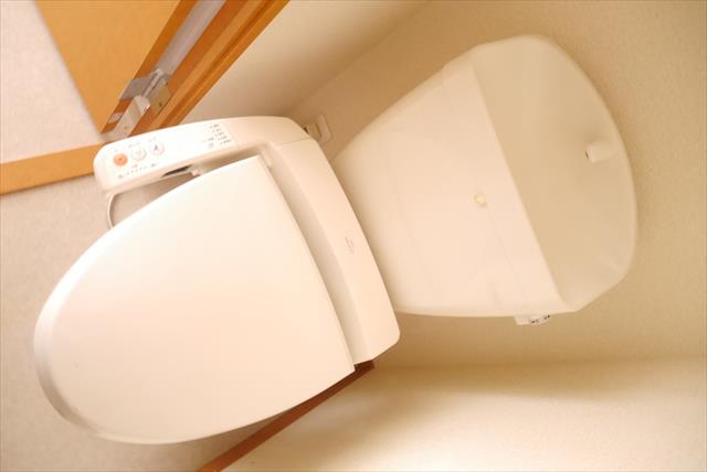 レオパレスK&Yのトイレ写真