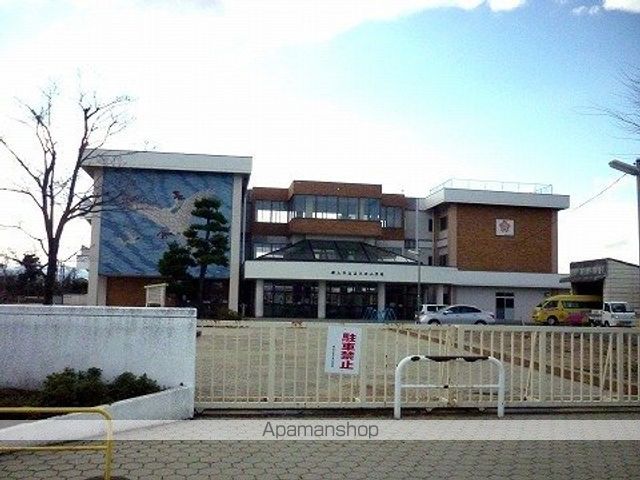 小学校　喜久田小学校（小学校）まで600m