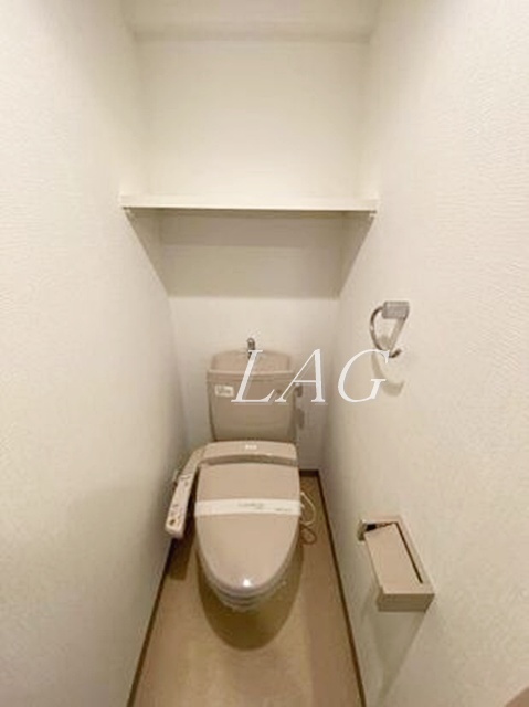 東京メトロ丸ノ内線 淡路町駅 徒歩2分 13階建 築22年のトイレ写真