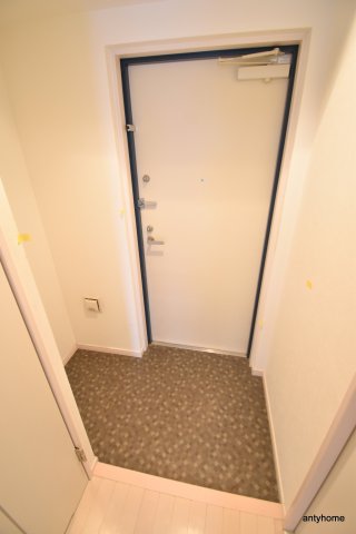 S-FORT江坂Fioreの玄関写真