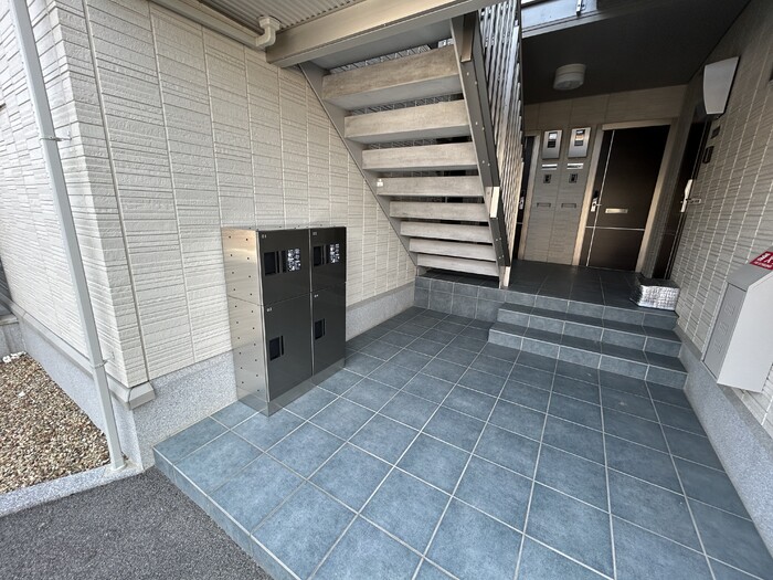 ＪＲ山陰本線 東山公園駅 徒歩31分 2階建 築9年の外観写真