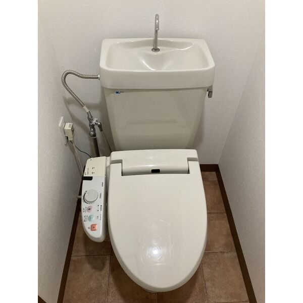 錦ハーモニービルのトイレ写真