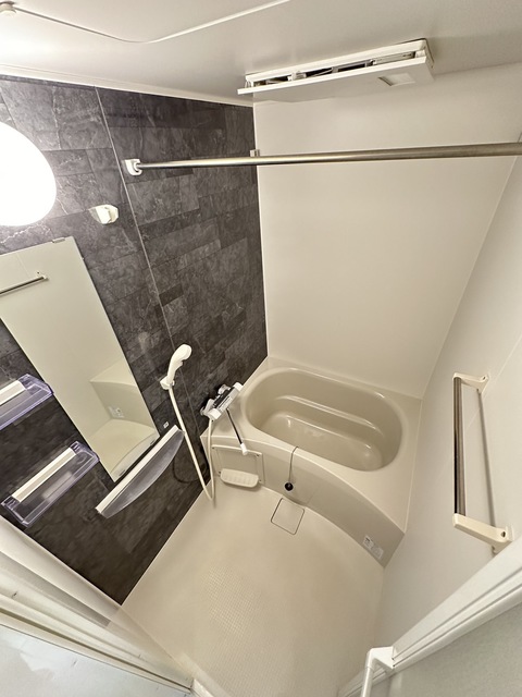 バス・シャワールーム　別部屋参考写真です