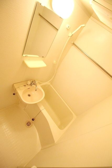 レオパレスヴィラ天城の風呂写真