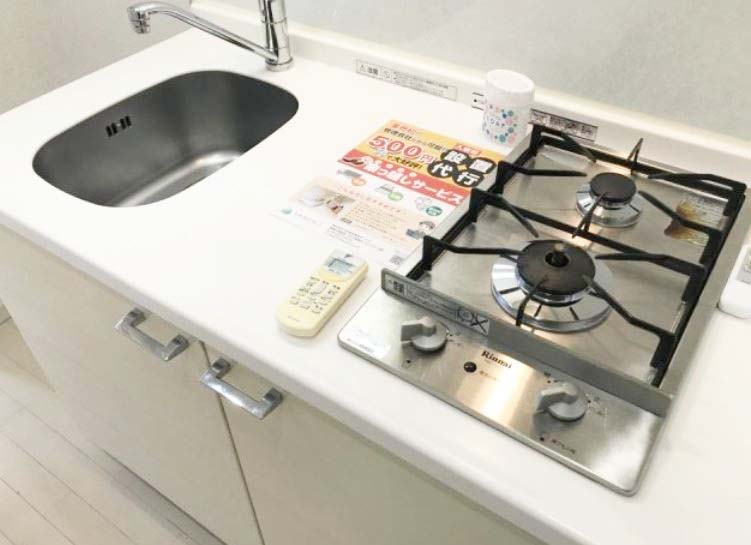キッチン　★使いやすい二口コンロ、システムキッチン★