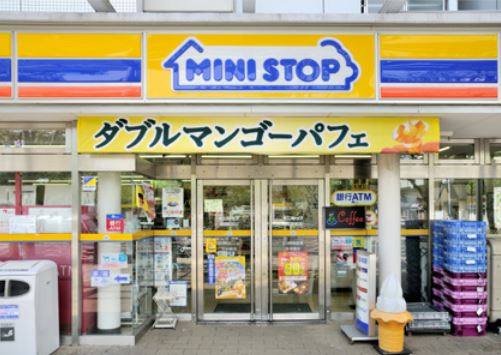 コンビニ　ミニストップ潮見駅前店（コンビニ）まで424m