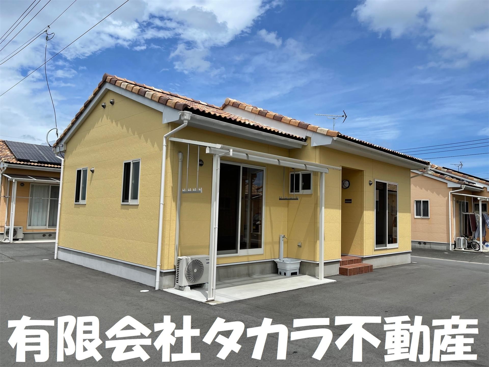 e-TowNの外観写真