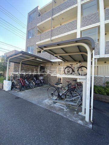 ユートリーパークマンションの外観写真