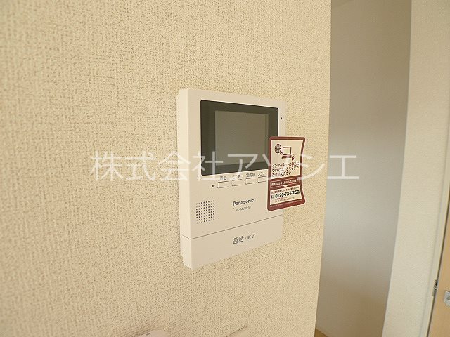 セキュリティ　TVモニター付きインターホン