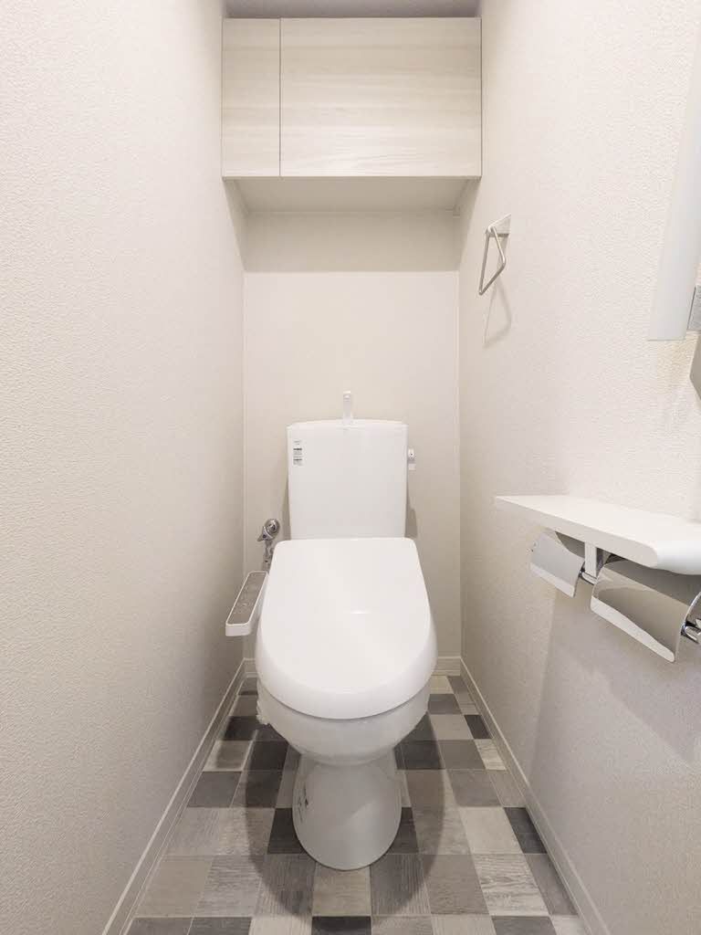 ＪＲ豊肥本線 東海学園前駅 徒歩41分 2階建 築30年のトイレ写真