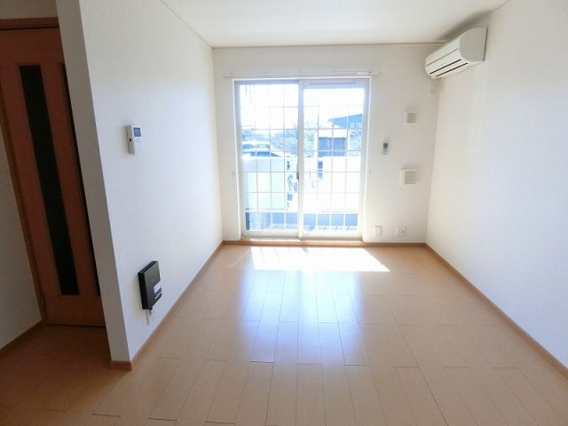 マロンIIAの居間写真