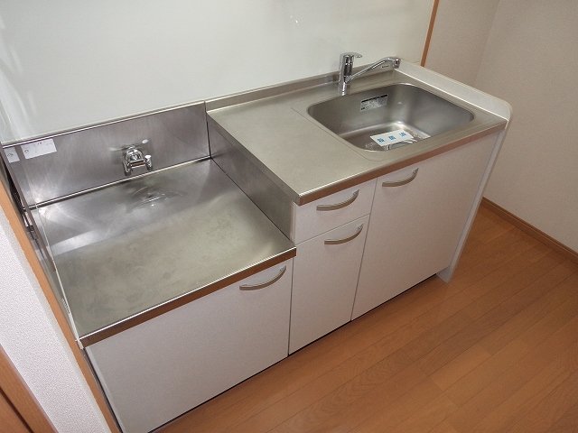 本州ビルIIIのキッチン写真