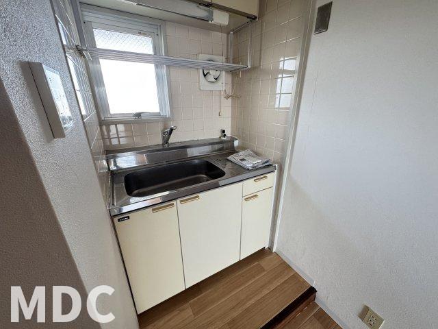 ＪＲ鳴門線 金比羅前駅 徒歩55分 4階建 築40年のキッチン写真