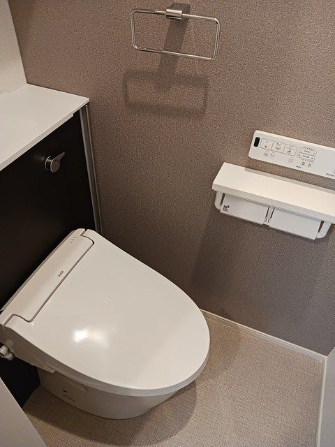 トイレ　清潔感のあるトイレです