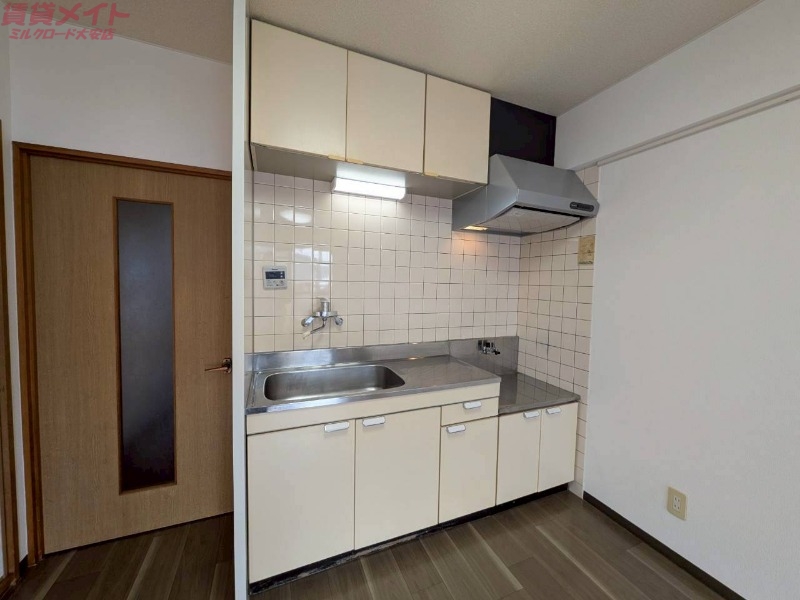 大木マンションA棟のキッチン写真