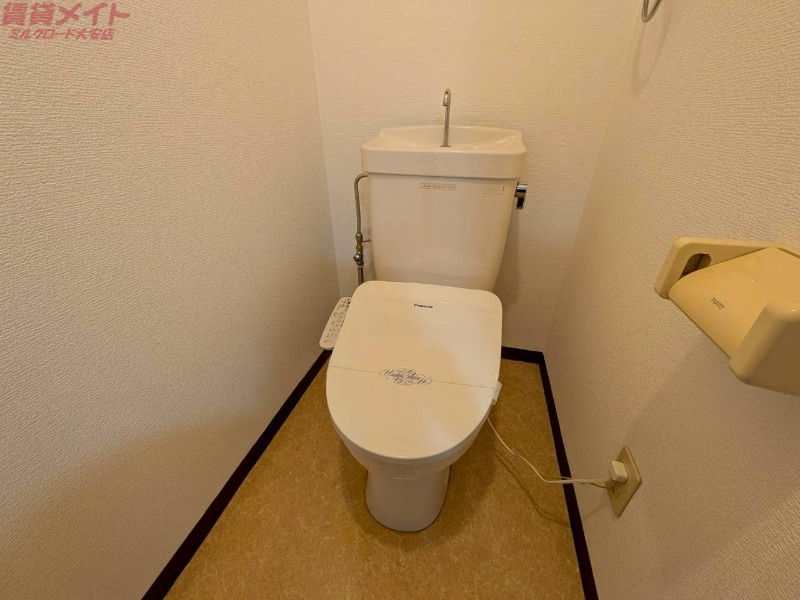大木マンションA棟のトイレ写真