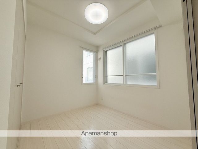 地下鉄南北線 すすきの駅 徒歩10分 5階建 築11年の内装写真