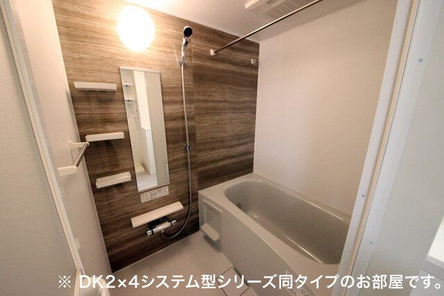 ＪＲ仙山線 北仙台駅 徒歩12分 2階建 新築の風呂写真