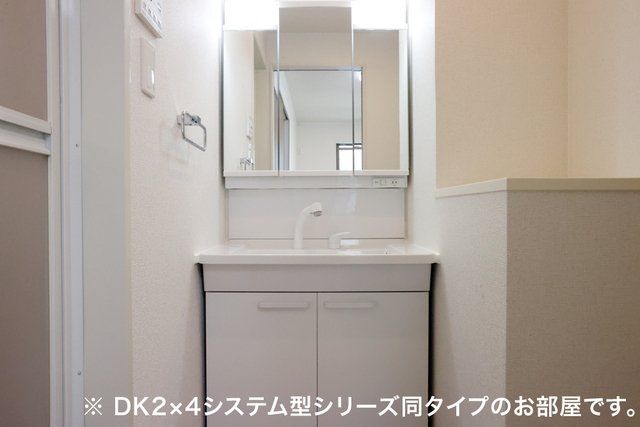 ＪＲ仙山線 北仙台駅 徒歩12分 2階建 新築の内装写真