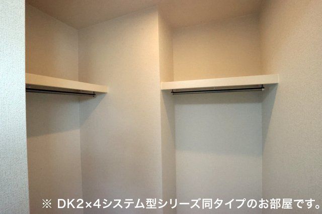ＪＲ仙山線 北仙台駅 徒歩12分 2階建 新築の内装写真