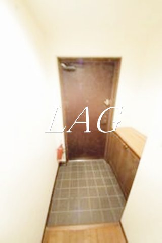 玄関　玄関です。
