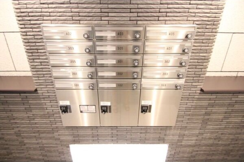 地下鉄東西線 新さっぽろ駅 徒歩6分 4階建 築9年の外観写真