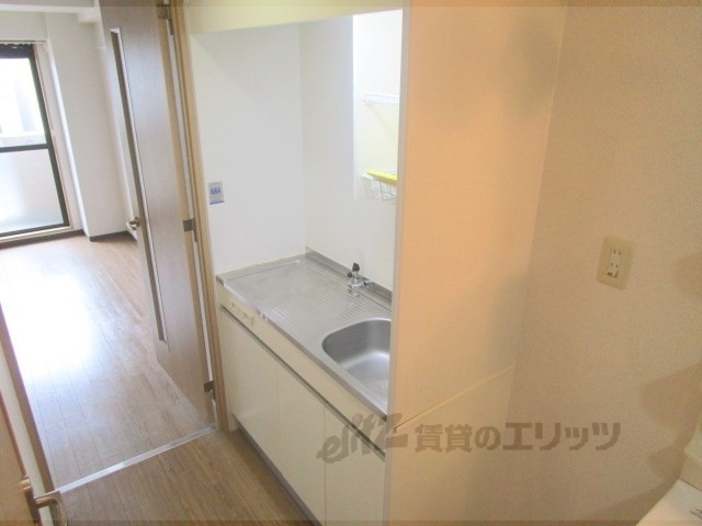 e.ze.御所南のキッチン写真