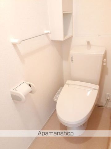 ロムポーのトイレ写真