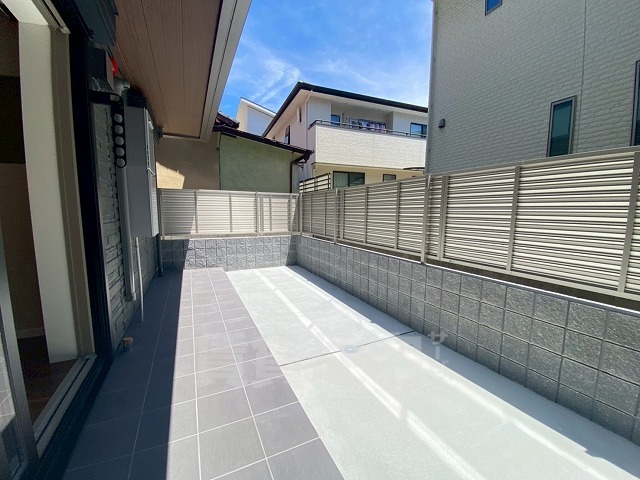 バルコニー　同建設会社施工例