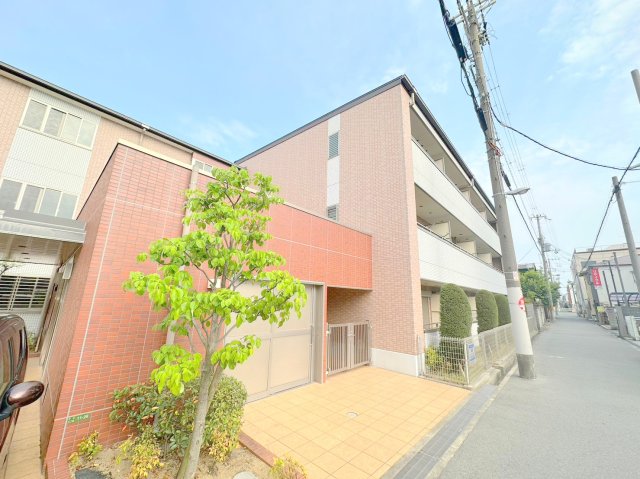 建物外観　綺麗な外観の素敵なお部屋があなたを待っています。