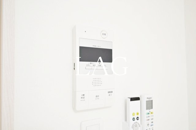 セキュリティ　モニター付きインターホンです。