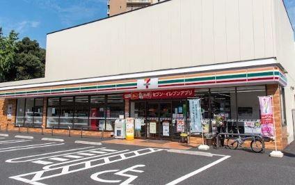 コンビニ　セブンイレブン 足立舎人5丁目尾久橋通り店（コンビニ）まで538m