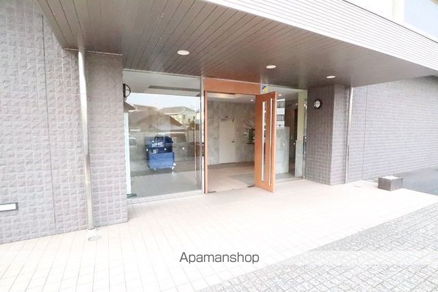 多摩都市モノレール 立川北駅 徒歩7分 14階建 築19年の外観写真