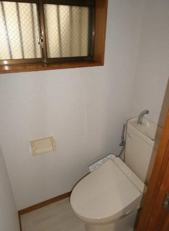 駒沢1丁目戸建のトイレ写真