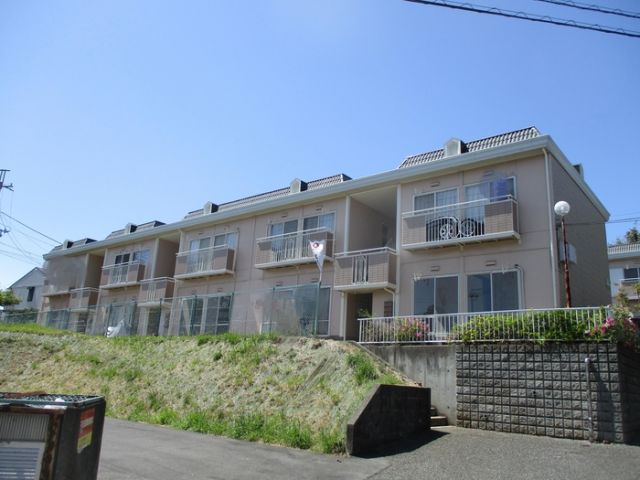 ヴィレッジ松本 A棟の外観写真