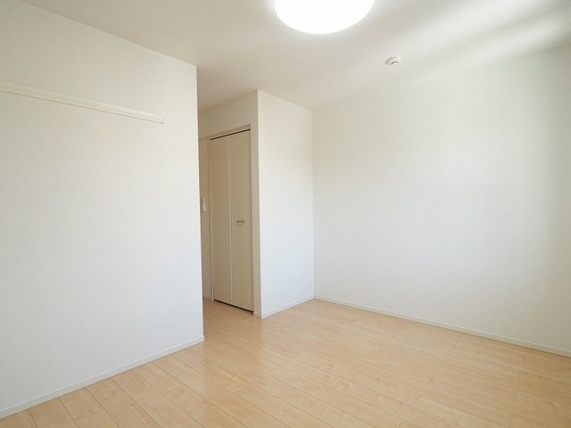 その他部屋・スペース　明るい色調の室内です