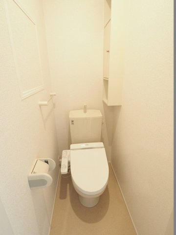 トイレ　ゆったりとした空間のトイレです