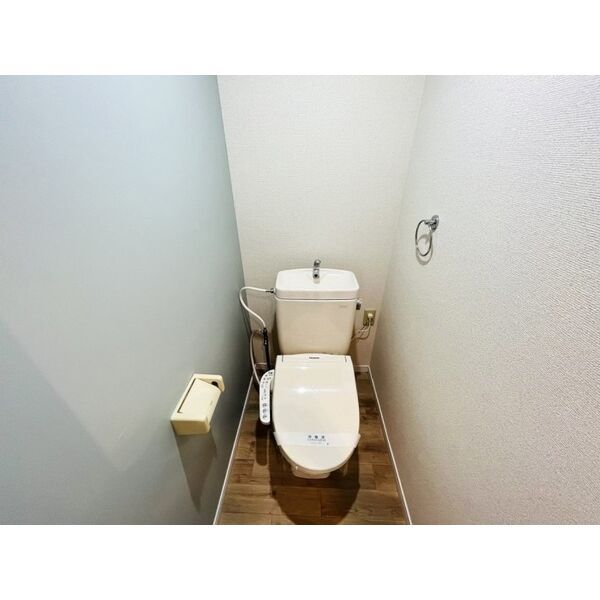 Limpiaコーポ・ウエストのトイレ写真